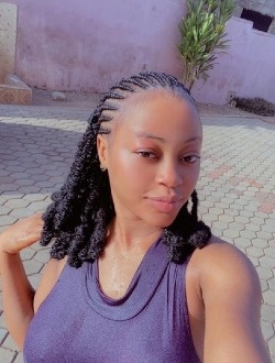 Lois's profile, a single 22-year-old a woman in Durban Central