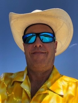 David's profile, a single 47-year-old a man in Clarksville