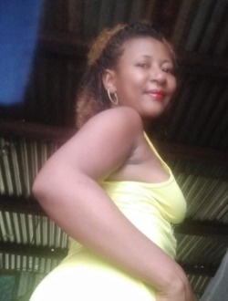 Clara's profile, a single 32-year-old a woman in Antalaha