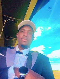 Lasko's profile, a single 32-year-old a man in Afia