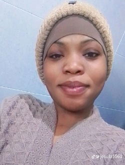 Gloria's profile, a single 22-year-old a woman in Abata