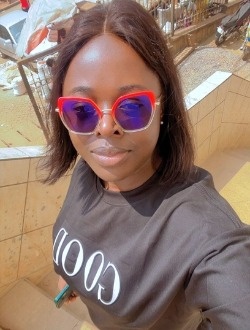 Diane's profile, a single 27-year-old a woman in Yaoundé