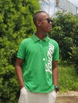 Tsaroana Joelson's profile, a single 21-year-old a man in 1ER Arrondissement