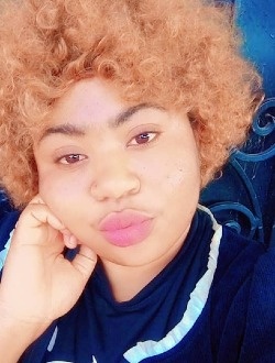 Doudou's profile, a single 25-year-old a woman in Douala