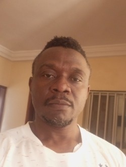Patrick's profile, a single 40-year-old a man in Dakar