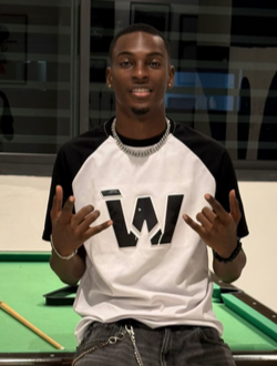 Kassim's profile, a single 20-year-old a man in Dakar-Bango