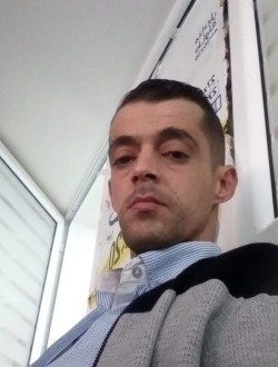 Adel's profile, a single 39-year-old a man in Alger