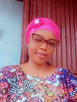 Carine's profile, a single 31-year-old a woman in Porto-Novo