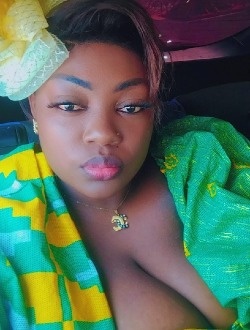 Sandy Love's profile, a single 32-year-old a woman in Douala