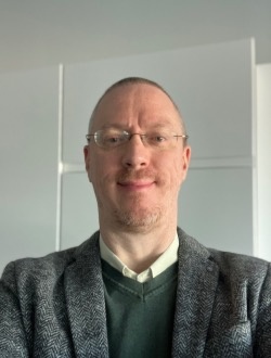 D.'s profile, a single 51-year-old a man in Bastogne