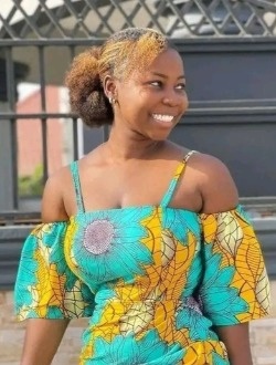 Bijoux's profile, a single 36-year-old a woman in Lomé