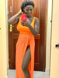 Ornella's profile, a single 26-year-old a woman in Yaoundé