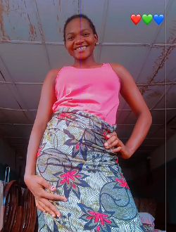 Lylenshea's profile, a single 21-year-old a woman in Ébolowa