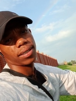Lyndon's profile, a single 27-year-old a man in Johannesburg