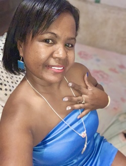 Ravomalala's profile, a single 41-year-old a woman in Abattoir