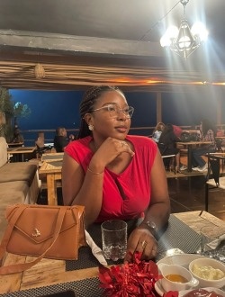 Brunelle's profile, a single 25-year-old a woman in Baili-Ouamédaka