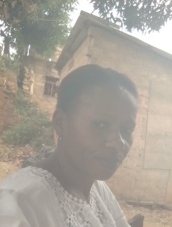Huguette's profile, a single 43-year-old a woman in Banza-Matadi