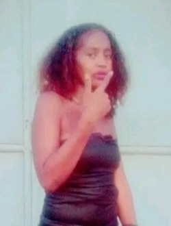 Lina's profile, a single 33-year-old a woman in Sambava