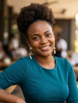 Ange's profile, a single 25-year-old a woman in Bafoussam II