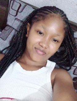 Raïssa's profile, a single 19-year-old a woman in 67 Ha