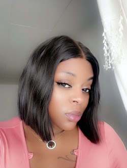 Douce Rose's profile, a single 37-year-old a woman in Point E