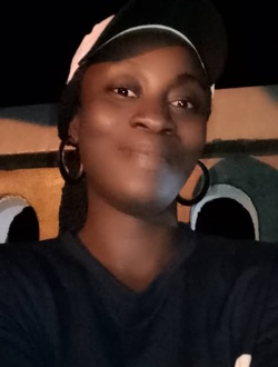 Ashley's profile, a single 32-year-old a woman in Abidjan