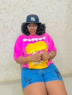 Geo's profile, a single 22-year-old a woman in Abomey-Calavi