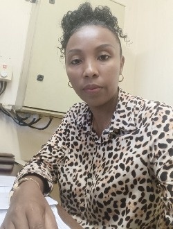 Lucinda's profile, a single 37-year-old a woman in Antsiranana