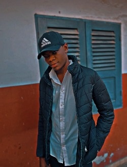 Ernezy Ursel's profile, a single 25-year-old a man in Mbalouma-Pointe-Noire