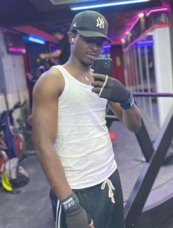 Aboubaka's profile, a single 24-year-old a man in Tunis