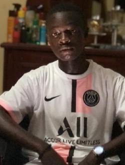 Mora's profile, a single 21-year-old a man in Kaolack