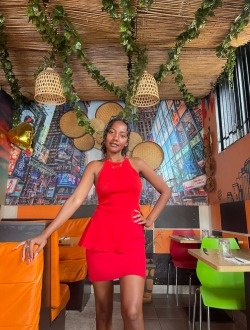 Saholy's profile, a single 28-year-old a woman in 1ER Arrondissement