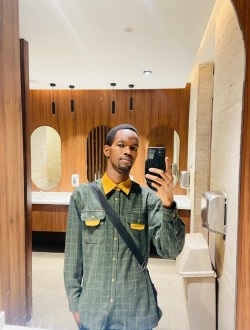 Alioune Badara's profile, a single 31-year-old a man in Casablanca