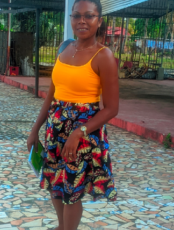 Julienne's profile, a single 38-year-old a woman in Fianarantsoa