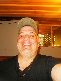 Jonathan's profile, a single 48-year-old a man in Messines