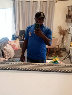 Stéphane Loïc Carter's profile, a single 35-year-old a man in Douala