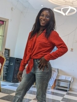 Ninon's profile, a single 24-year-old a woman in Ébolowa