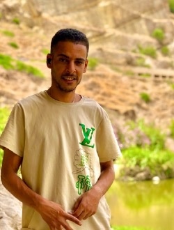 Ahmad's profile, a single 32-year-old a man in Tangero