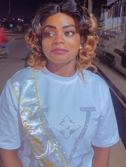 Manuella's profile, a single 25-year-old a woman in Yaoundé