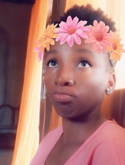 Kelly's profile, a single 21-year-old a woman in Yaoundé