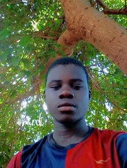 Sanoussa's profile, a single 18-year-old a man in Kédougou