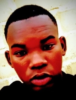 Linx's profile, a single 25-year-old a man in Thiès Nones