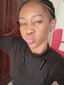 Déesse's profile, a single 29-year-old a woman in Douala