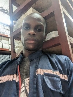 Mawuli's profile, a single 35-year-old a man in Avéfodzo