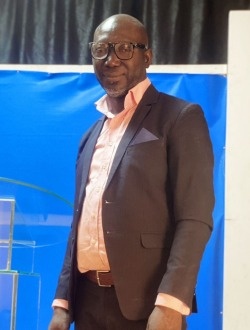 Edouard's profile, a single 45-year-old a man in Bamako