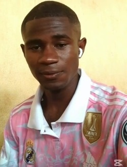 Junior's profile, a single 20-year-old a man in Aba