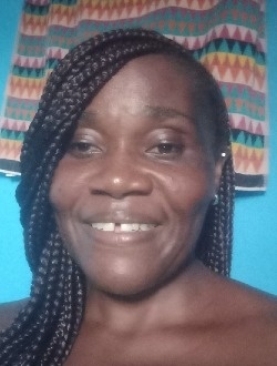 Liliane's profile, a single 44-year-old a woman in Petit Abidjan-Youkou