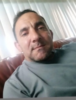 George's profile, a single 52-year-old a man in Longwood