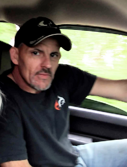 Zane's profile, a single 46-year-old a man in Mount Vernon