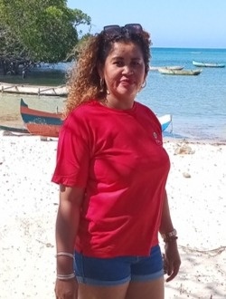 Hélène's profile, a single 37-year-old a woman in Sambava